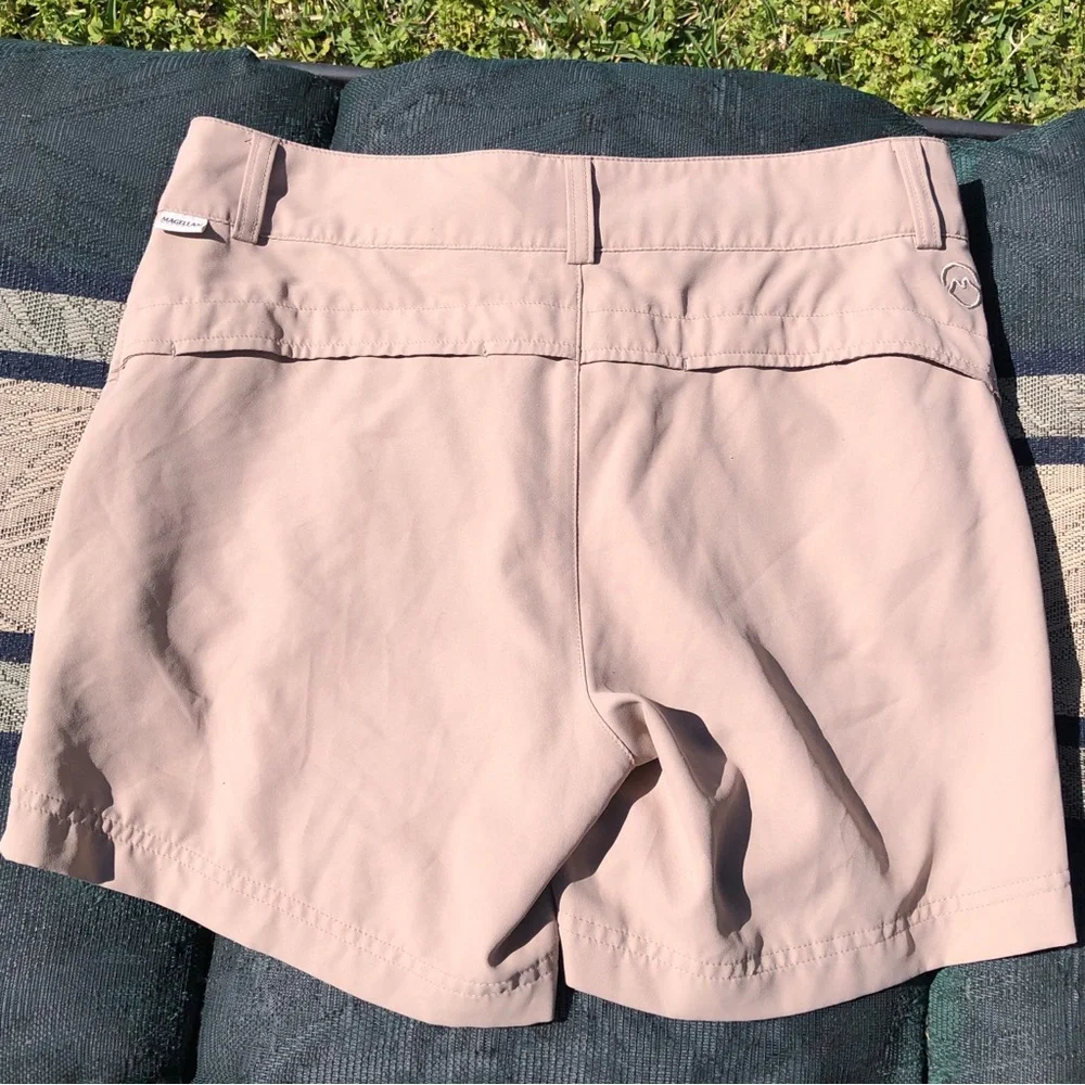 Magellan outdoor shorts size Small Beige - Picture 5 of 10
